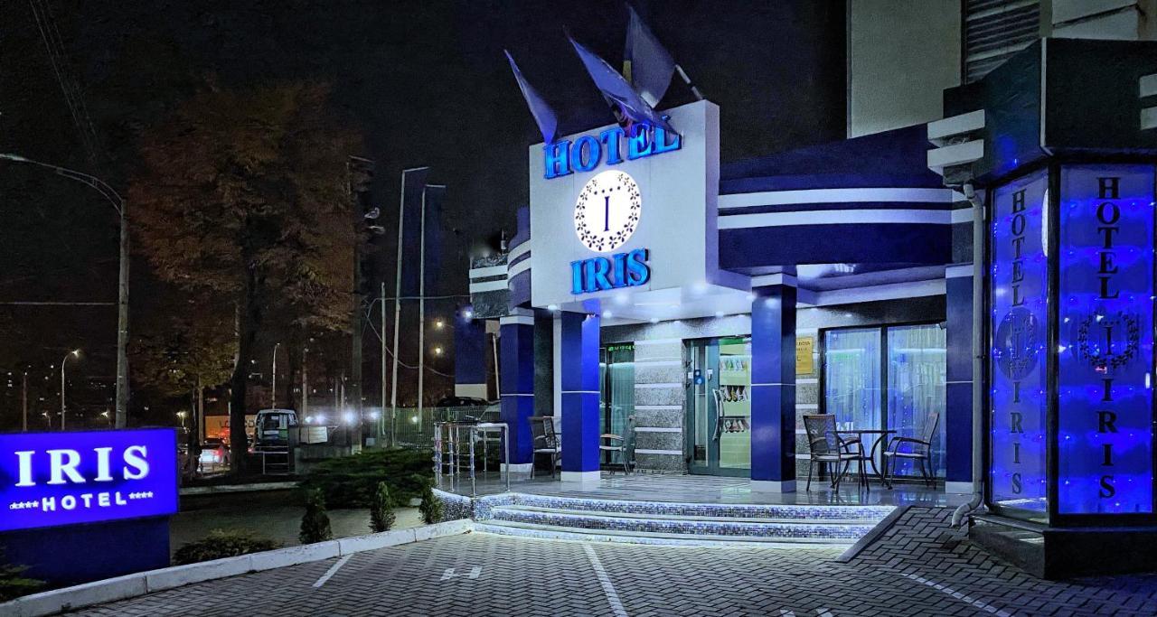 Iris Hotel Chisinau Exterior photo